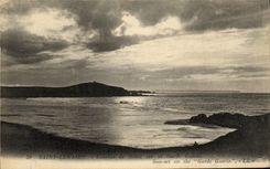 VINTAGE POSTCARD Holy Lunar Sunset on the Guerin guard