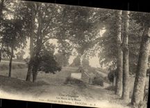 Alrededores de la POSTAL de la VENDIMIA de St Servan Troctin