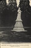 CPA Vitre Statue de mme la Marquise de Sevigne par Bolivet