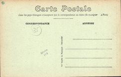 Casa vieja del cristal de la POSTAL de la VENDIMIA de la 14ta calle D en parte inferior