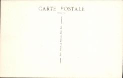 Ataque frontal occidental de Notre Dame de la iglesia del cristal de la POSTAL de la VENDIMIA