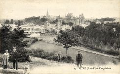 CPA Vitre vue Generale Enfants