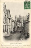 CPA Vitre La Rue du Rachapt Femmes Folklore 