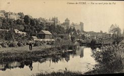 Castillo del cristal de la POSTAL de la VENDIMIA de la vista en el norte tomado del valle campesino en los campos