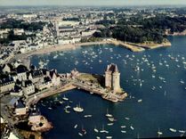 CPM Saint Malo Vue Generale Sur le Port et la Ville