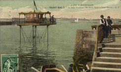 VINTAGE POSTCARD Saint Malo the Overhead travelling crane Of Malo Saint has Saint Servan