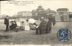 CPA Saint Malo Un Coin de la Plage