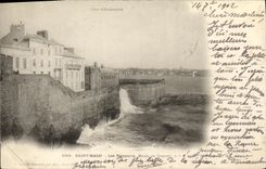 VINTAGE POSTCARD Holy Malo Walls Details of waves