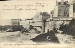 CPA Saint Malo Les Remparts et la Plage Bon Secours