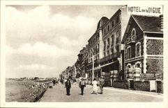 VINTAGE POSTCARD St Malo the Dam