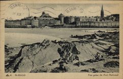 CPA Saint Malo Vue Prise du fort National