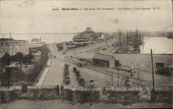 VINTAGE POSTCARD Holy Malo Seen from Of the Walls the Casino the public gardens Boats