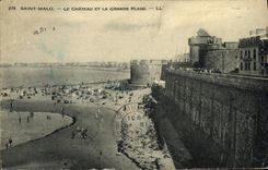 CPA Saint Malo Le Chateau Et La Grande Plage