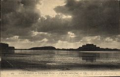 VINTAGE POSTCARD Holy Malo the Great Strike Effect of against day