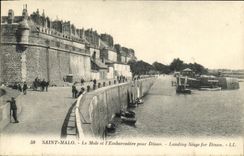 CPA Saint Malo Le mole et l embarcadere pour Dinan Bateaux 