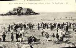 CPA Saint Malo La Grande plage a L Heure du Bain 