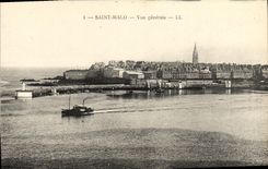 CPA Saint Malo Vue generale Bateau