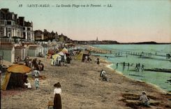CPA Saint Malo La Grande Plage Vue de Parame