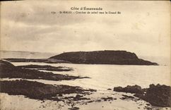 VINTAGE POSTCARD St Malo Sunset towards the Large Bey