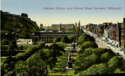 VINTAGE POSTCARD Edinburgh National Gallery and Princes Street Gardens