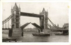 CPA London The tower bridge 