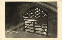 CPA London The Tower of London St Thaoms tower Traitor s gate