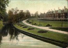 VINTAGE POSTCARD York Leamington Walk