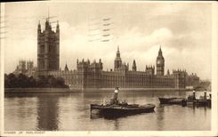 VINTAGE POSTCARD London Houses Off Parliament Boats