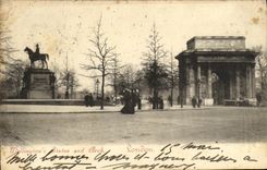 CPA London Wellington s statue and ARch 