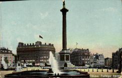 VINTAGE POSTCARD London Trafaigar Public garden