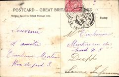 VINTAGE POSTCARD Swan Lays Wandsworth Common