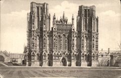 VINTAGE POSTCARD Wells Cathedral West Face