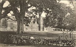 VINTAGE POSTCARD Knole Sevenoaks House