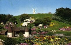 CPM The Oast Houses Model Village Lumps Fort Southsea