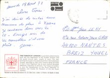 MODERN CARD London The tower guards At the tower off London Militaria