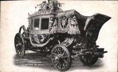 La POSTAL Versalles de la VENDIMIA transporta a recepcion oficial