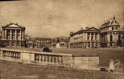 CPA Versailles Et Ses Merveilles Le Chateau