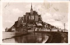 CPA Mont St Michel Vue Prise de la Digue Par Grande Maree