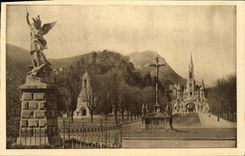 CPA Lourdes St Michel et le Cavaire Breton