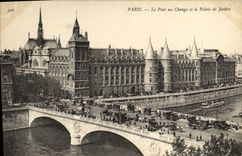 VINTAGE POSTCARD Paris the Bridge of the Exchange and Law courts