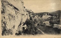 CPA Les Eyzies Laugerie Basse et Laugerie Haute