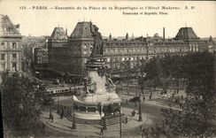 VINTAGE POSTCARD Paris Together of the Place of the Republic and L Hotel Modern