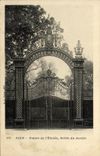 VINTAGE POSTCARD Paris Palais of L Elysium Roasts Garden