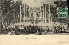 VINTAGE POSTCARD the three Versailles Fountains