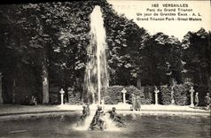 CPA Versailles Parc du Grand Trianon Un jour de Grandes Eaux