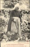 VINTAGE POSTCARD Low Normanide Pittoresque Woman the cabbages are biaux