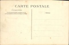 VINTAGE POSTCARD National marine Operates D mebarcation Bateau