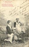 CPA Idylle Bertonne Bourg de Batz Folklore Enfants Fileuse