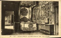 VINTAGE POSTCARD Pau castle Henrri lV Chambre Louis XlV Known as abd el Kader