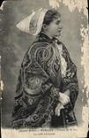 CPA Costumes Bretons Morlaix Toilette de mariee La coiffe a Cornette
